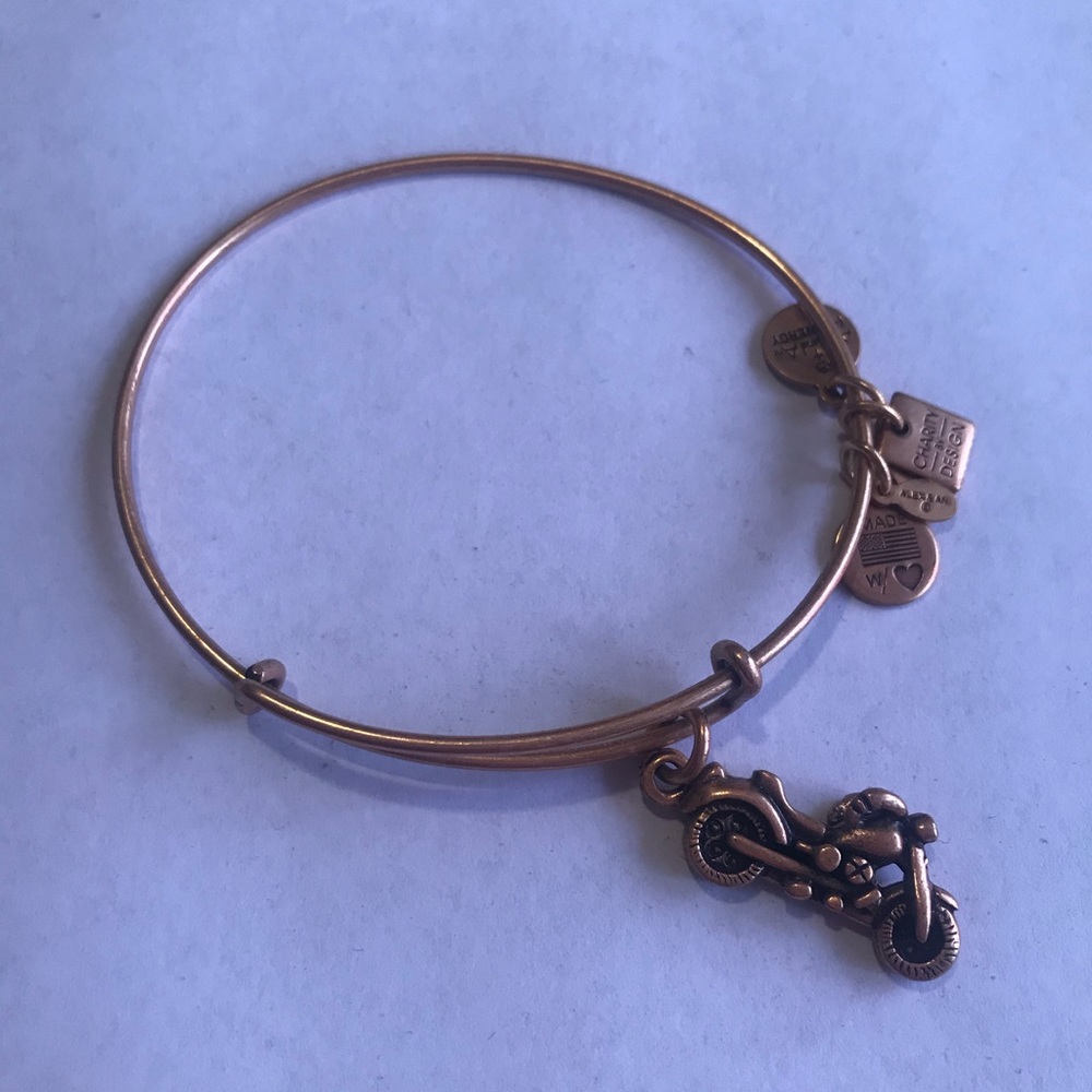 Alex & Ani